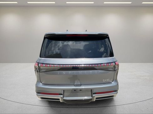 Used 2025 INFINITI QX80 Sensory AWD/4WD image 4
