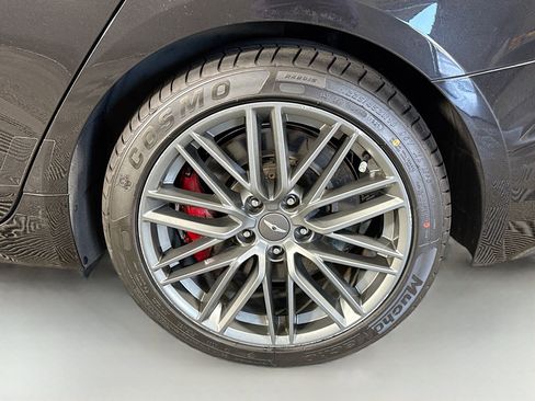 Used 2019 Genesis G70 3.3T Advanced AWD/4WD image 37