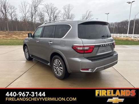 Used 2024 Nissan Armada SL image 4