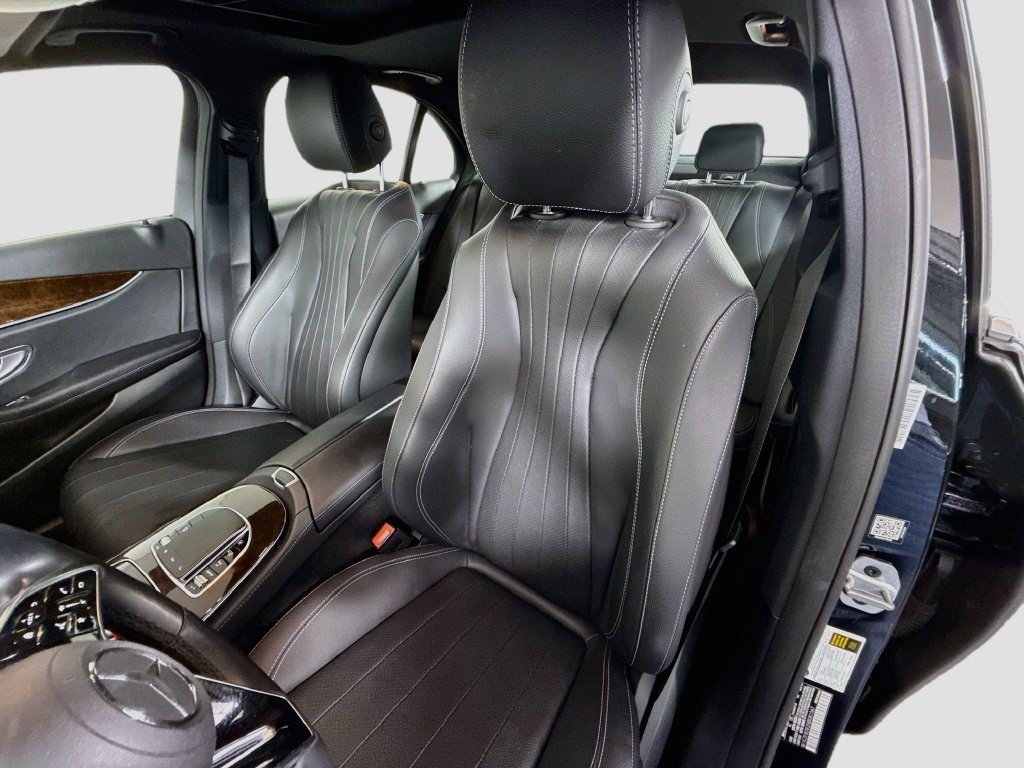 Used 2022 Mercedes-Benz E 350 Sedan w/ Driver Assistance Package image 20