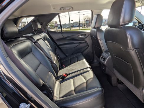 Used 2020 Chevrolet Equinox LT w/ Midnight Edition AWD/4WD image 8