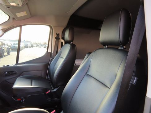 Used 2023 Ford Transit 150 Low Roof AWD w/ Exterior Upgrade Package image 25