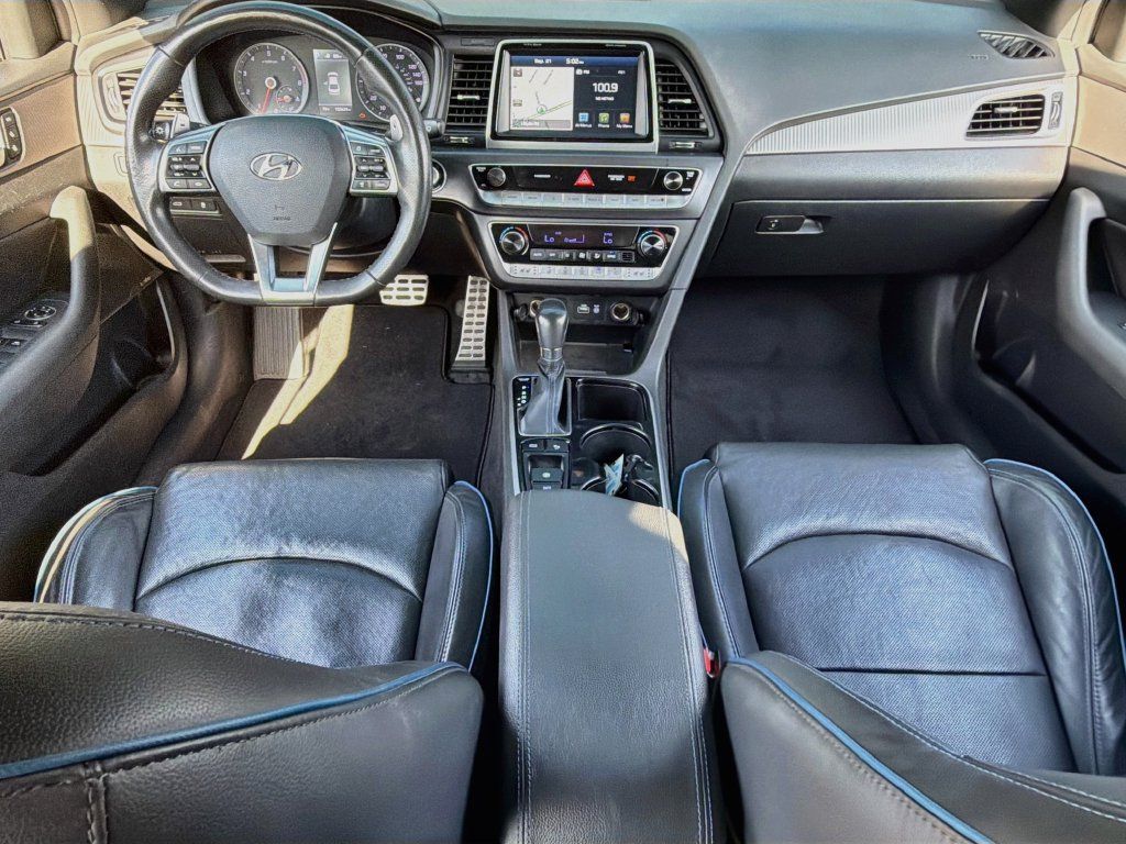 Used 2018 Hyundai Sonata Limited FWD image 10