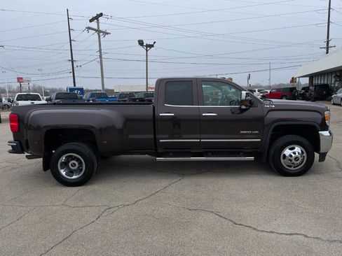 Used 2016 GMC Sierra 3500 SLT w/ Driver Alert Package image 7