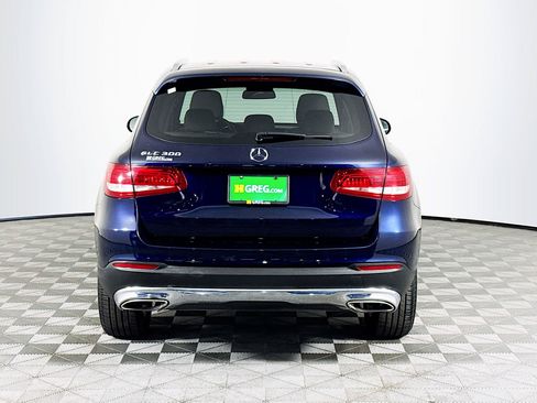 Used 2018 Mercedes-Benz GLC 300 w/ Premium Package image 7