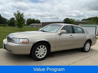 Used 2006 Lincoln Town Car Signature Limited RWD video 1