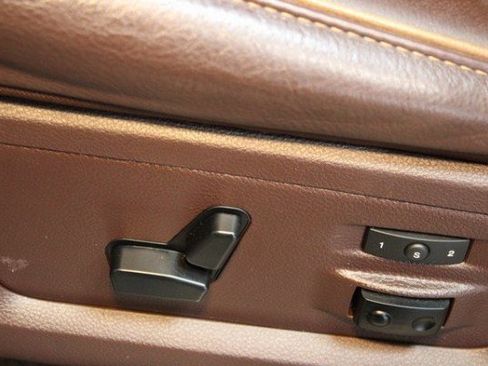 Used 2018 RAM 1500 Laramie Longhorn w/ Convenience Group image 18