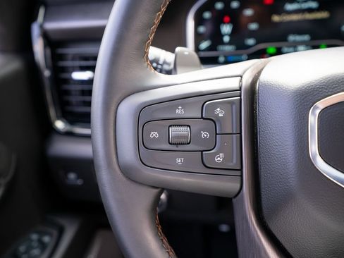 Used 2025 GMC Sierra 1500 AT4 w/ AT4 Premium Package AWD/4WD image 38