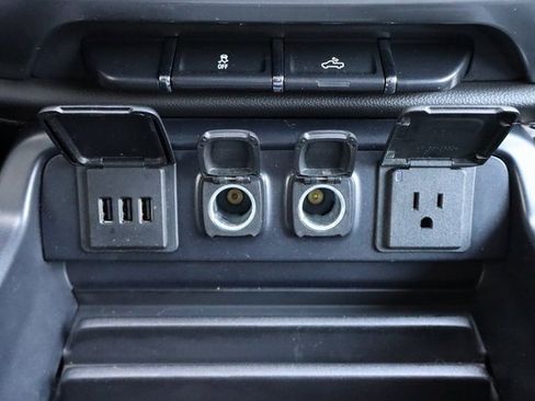 Used 2015 Chevrolet Silverado 1500 LTZ image 10