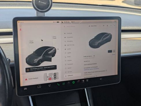 Used 2018 Tesla Model 3 Long Range RWD image 32