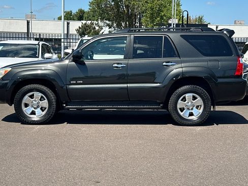 Used 2006 Toyota 4Runner SR5 AWD/4WD image 7