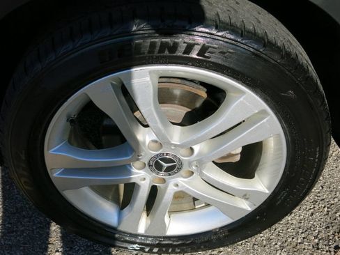 Used 2020 Mercedes-Benz GLA 250 4MATIC image 35