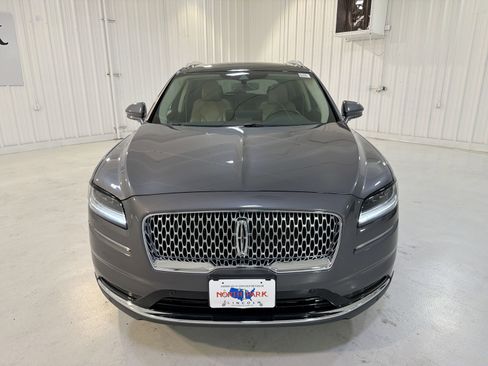 Used 2022 Lincoln Nautilus Reserve w/ Equipment Group 201A image 32