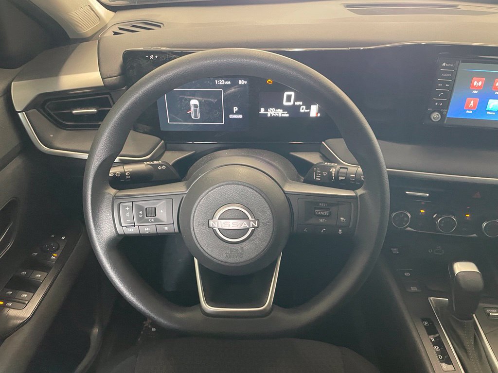 Certified 2025 Nissan Kicks S AWD/4WD image 13