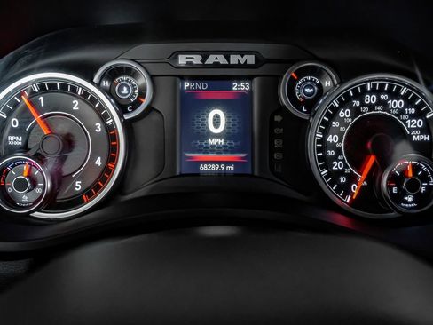 Used 2023 RAM 3500 Big Horn w/ Night Edition image 18