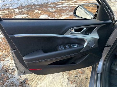 Used 2026 Genesis G70 2.5T Prestige image 16