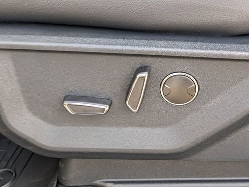 New 2025 Ford F150 Lariat w/ Equipment Group 502A High image 15