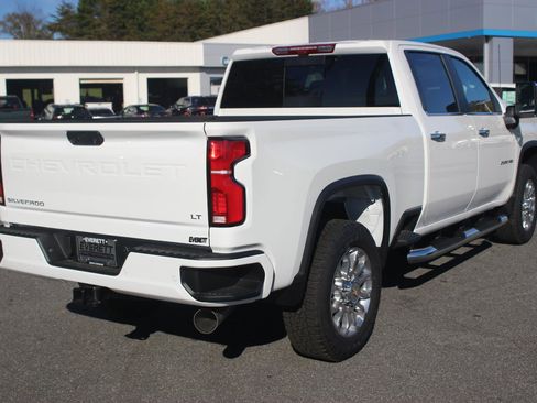 New 2025 Chevrolet Silverado 2500 LT w/ Z71 Chrome Sport Edition image 7