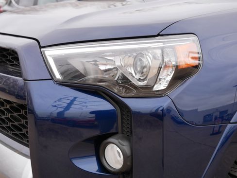 Used 2019 Toyota 4Runner TRD Off-Road Premium image 16