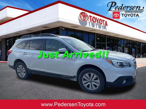 Used 2016 Subaru Outback 2.5i Premium image 1