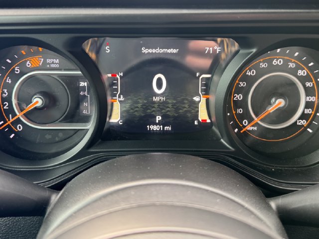 Used 2024 Jeep Wrangler Unlimited Sport AWD/4WD image 16