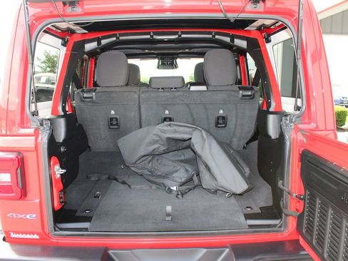 Used 2025 Jeep Wrangler Unlimited Rubicon 4xe w/ Safety Group AWD/4WD image 58