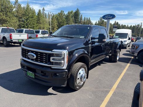Certified 2026 Ford F450 Platinum AWD/4WD image 32