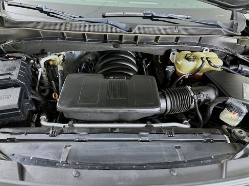 Used 2021 Chevrolet Tahoe Z71 w/ Luxury Package image 31