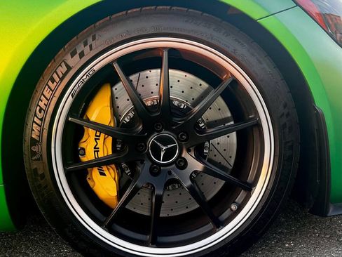 Used 2020 Mercedes-Benz AMG GT R image 14
