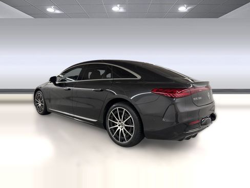 Certified 2023 Mercedes-Benz EQS 580 4MATIC Sedan w/ Exclusive Trim Package image 3