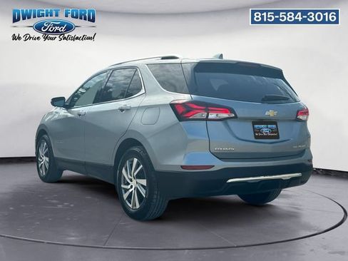 Used 2023 Chevrolet Equinox Premier AWD/4WD image 3