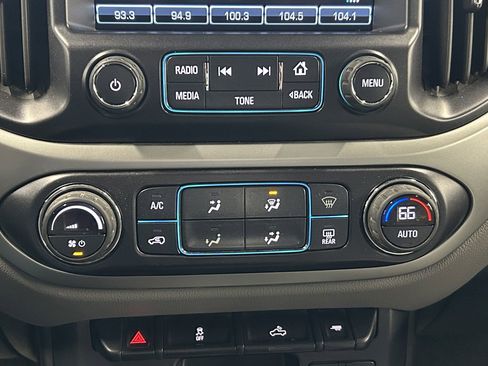 Used 2017 Chevrolet Colorado LT w/ Luxury Package, Chrome image 32