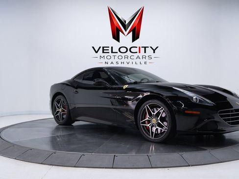 Used 2017 Ferrari California T RWD image 4