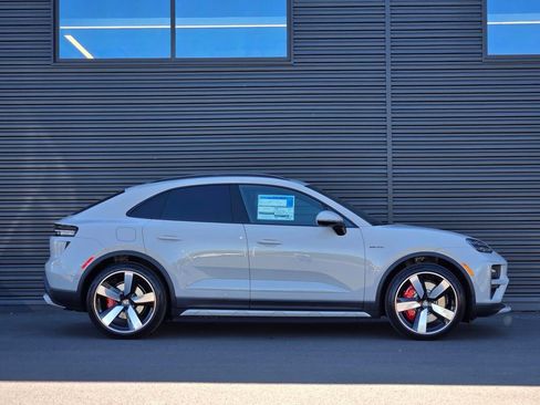 New 2026 Porsche Macan Turbo Electric image 8