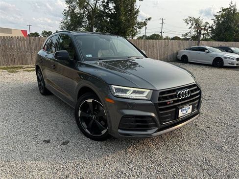 Used 2019 Audi SQ5 Premium Plus w/ Premium Plus Package image 9