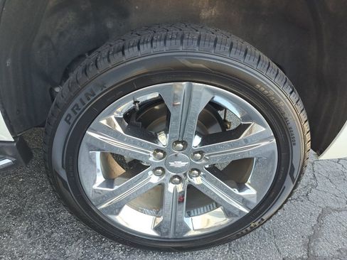 Used 2017 Chevrolet Tahoe Premier AWD/4WD image 21