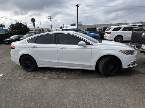 Used 2017 Ford Fusion Titanium image 15