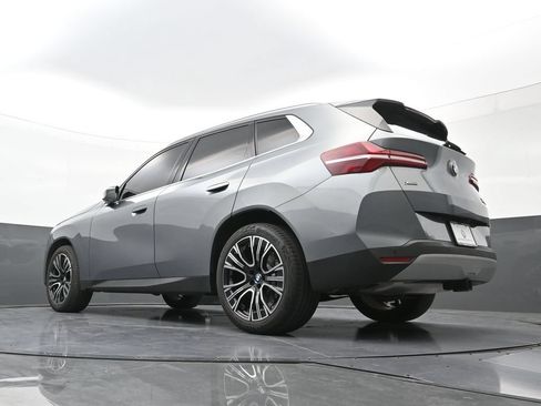 Used 2025 BMW X3 xDrive30i AWD/4WD image 25