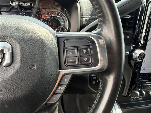 Used 2022 RAM 2500 Laramie w/ Night Edition AWD/4WD image 17