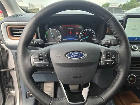 Used 2022 Ford Maverick Lariat w/ Lariat Luxury Package FWD image 22