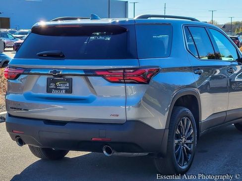 Used 2023 Chevrolet Traverse RS w/ LPO, Floor Liner Package AWD/4WD image 6