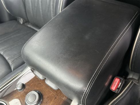 Used 2017 INFINITI QX60 Luxe w/ Deluxe Technology Package image 38