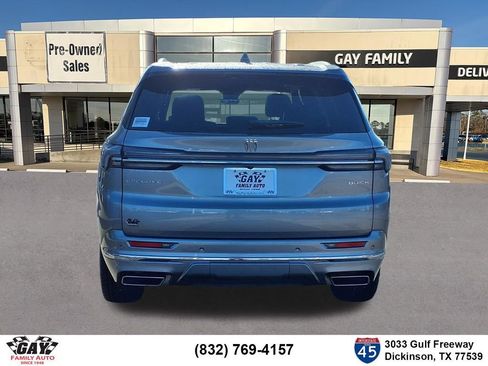 Certified 2026 Buick Enclave Avenir w/ Super Cruise Package FWD image 19