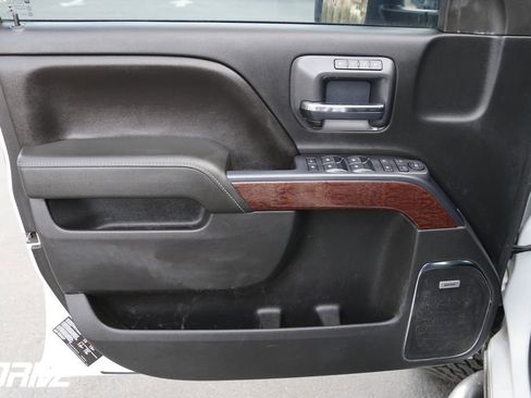 Used 2015 GMC Sierra 2500 SLT w/ Duramax Plus Package image 20