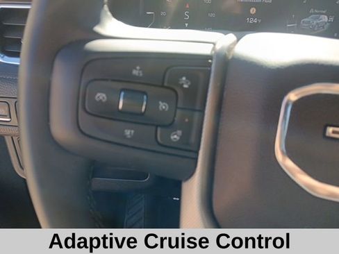 Used 2023 GMC Yukon Denali image 13