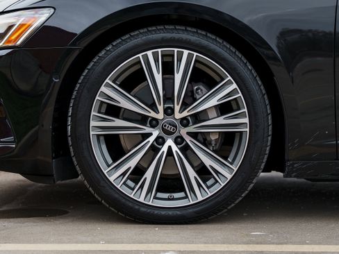 Used 2023 Audi A6 Premium Plus w/ Premium Plus Package image 29