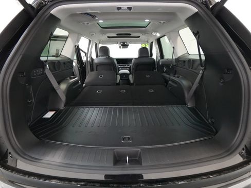 Certified 2026 Hyundai Palisade Limited AWD/4WD image 34