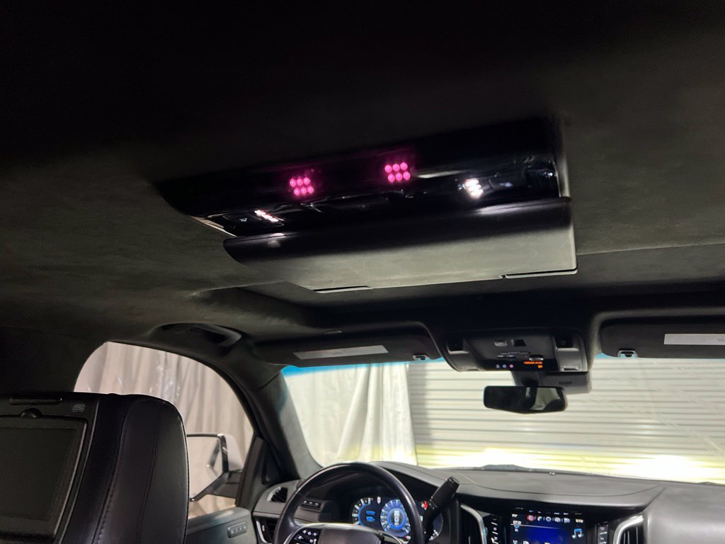 Used 2019 Cadillac Escalade Platinum AWD/4WD image 18