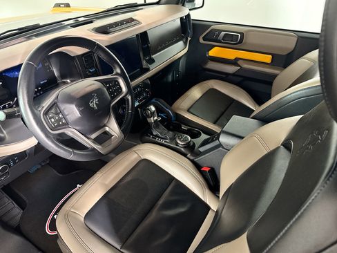 Used 2022 Ford Bronco Wildtrak image 15