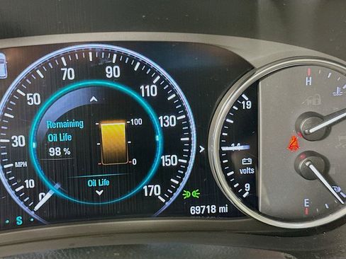 Used 2019 Buick Envision Premium w/ Driver Confidence Package AWD/4WD image 12